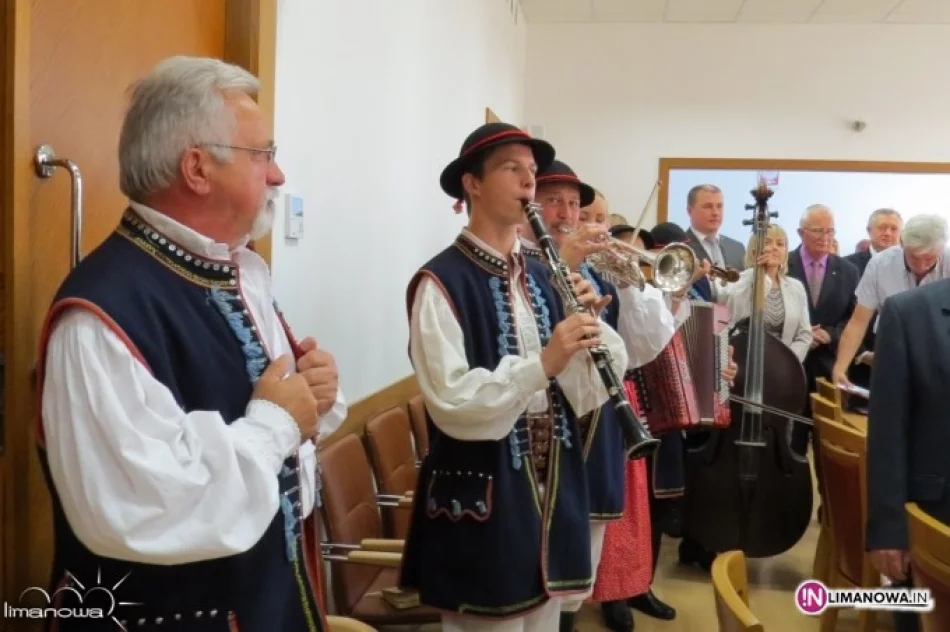 W podziękowaniu za pracę.. - zdjęcie 3