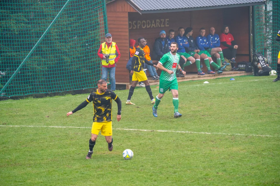 1/8 Puchar Polski LKS Zalesianka - Wieczysta Kraków - zdjęcie 11