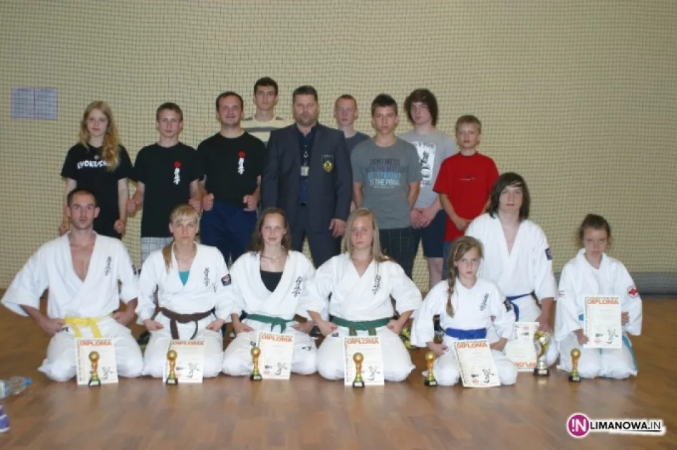 7 medali dla Limanowskiego Klubu Kyokushin Karate - zdjęcie 4