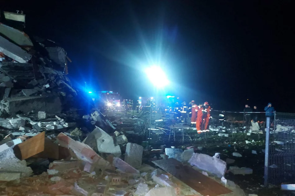 Wybuchu gazu w Sędzińcu: 4 osoby poszkodowane - zdjęcie 2