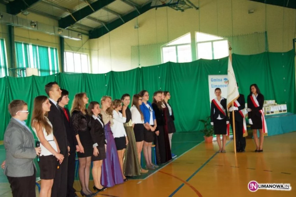 Konkurs Historyczny w Zespole Szkół w Mordarce - zdjęcie 2