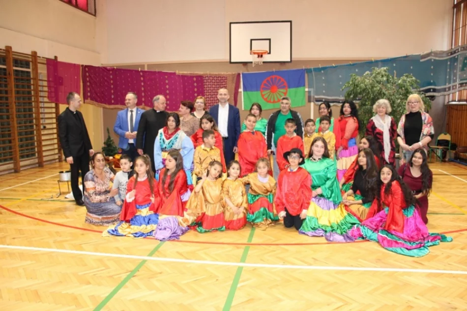 Młodzi Romowie zaprezentowali talenty i kulturę - zdjęcie 2