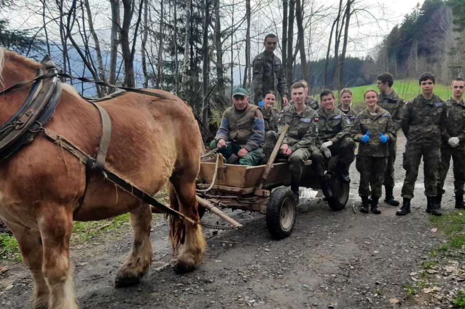Strzelcy posprzątali szlak turystyczny - zdjęcie 10