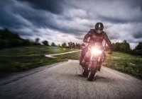 Pasłęk: Motocyklista zebrał prawie 200 punktów karnych, dostał 20 mandatów na 35,5 tys. zł - zdjęcie główne