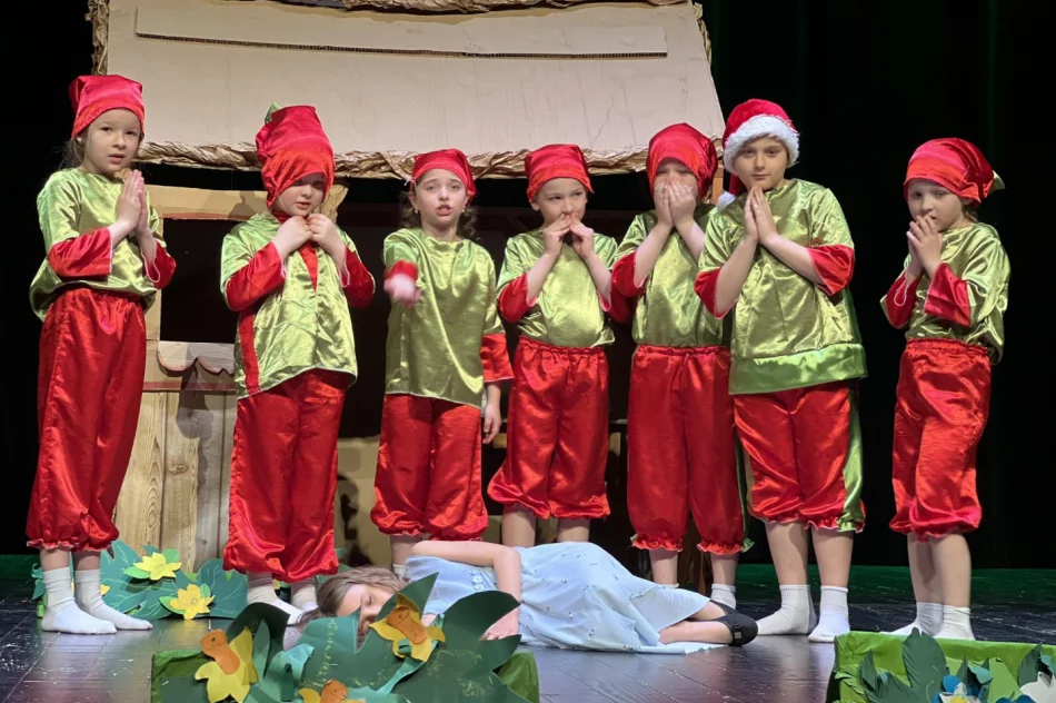 Sukces uczniów klasy II Szkoły Podstawowej nr 2 w Męcinie - zdjęcie 2