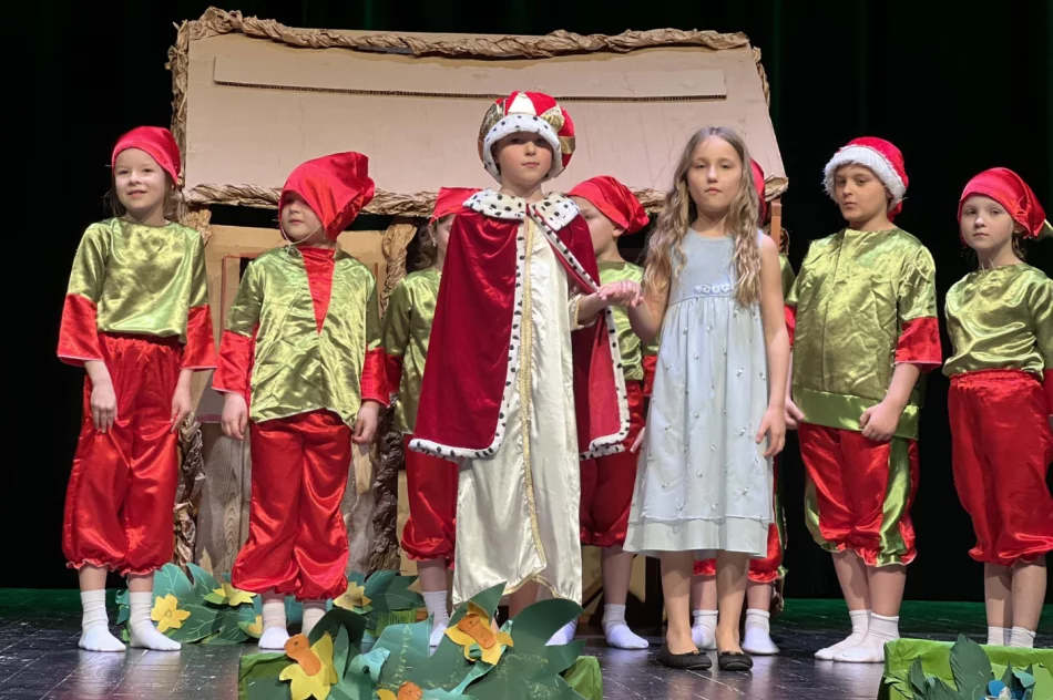 Sukces uczniów klasy II Szkoły Podstawowej nr 2 w Męcinie - zdjęcie 3