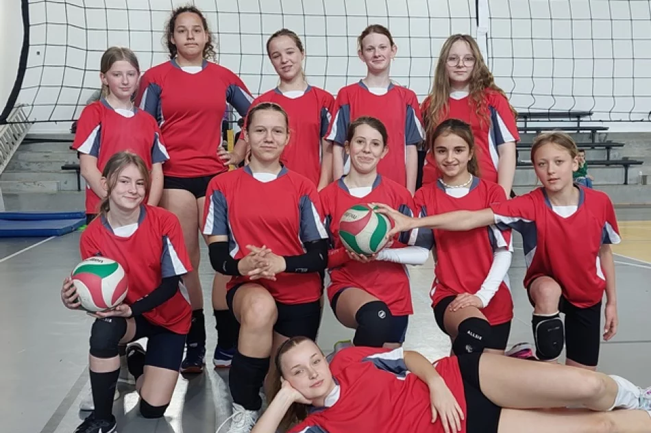 Wojewódzki Brąz siatkarek z „Jedynki” - zdjęcie 2