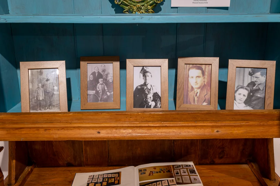 Wernisaż wystawy ,,Wincenty Stanisław Gawron - Droga życia’’ - zdjęcie 2