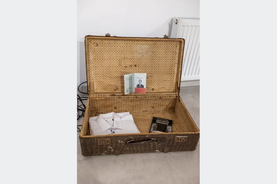 Wernisaż wystawy ,,Wincenty Stanisław Gawron - Droga życia’’ - zdjęcie 6