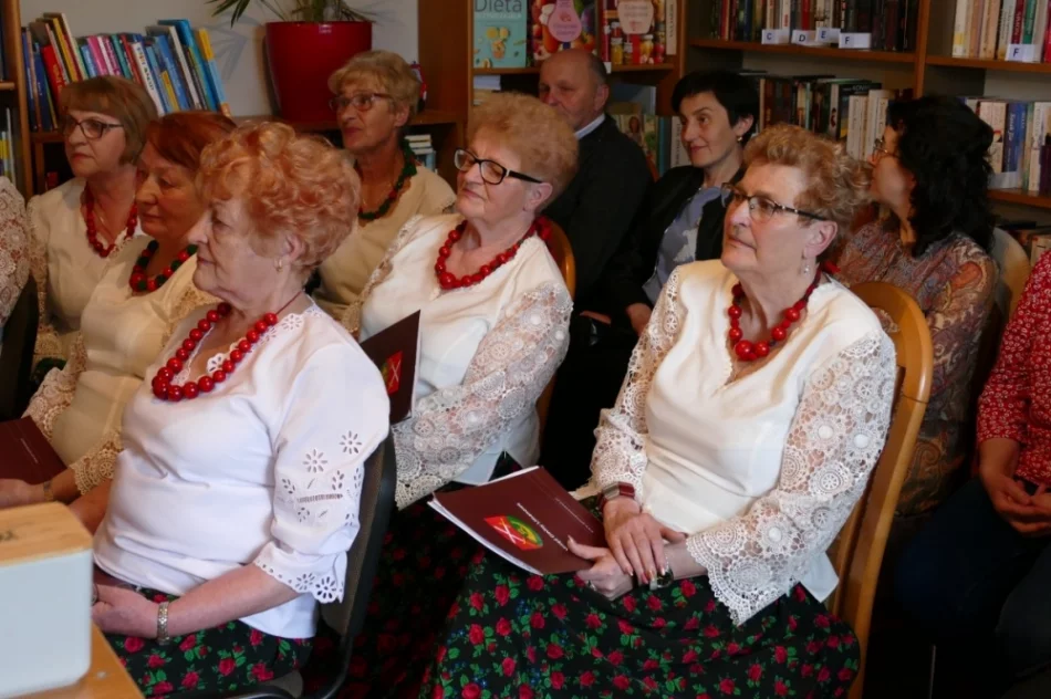 Spektakl słowno-muzyczny poświęcony Janowi Pawłowi II - zdjęcie 7