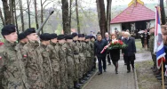 ,,Prawda – Pamięć – Szacunek” – uroczystość środowiskowa w Łososinie Górnej - zdjęcie 5