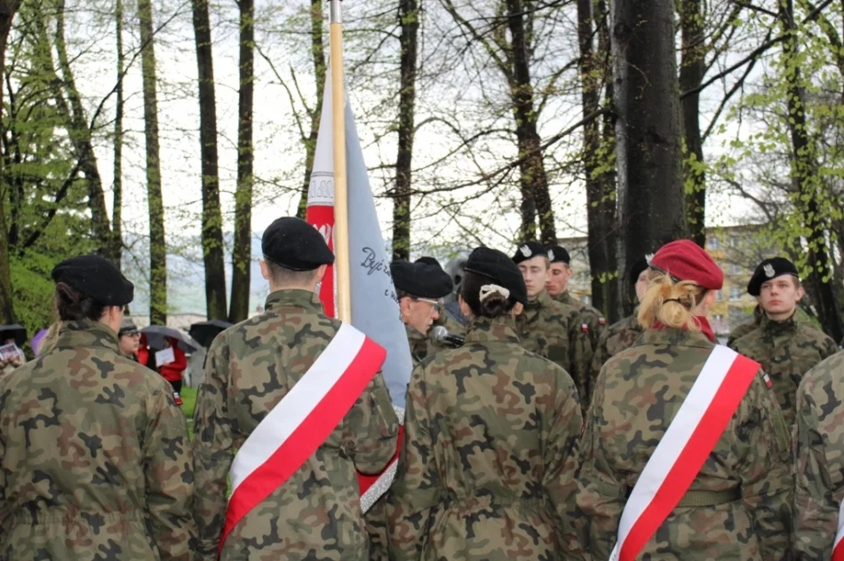 ,,Prawda – Pamięć – Szacunek” – uroczystość środowiskowa w Łososinie Górnej - zdjęcie 16