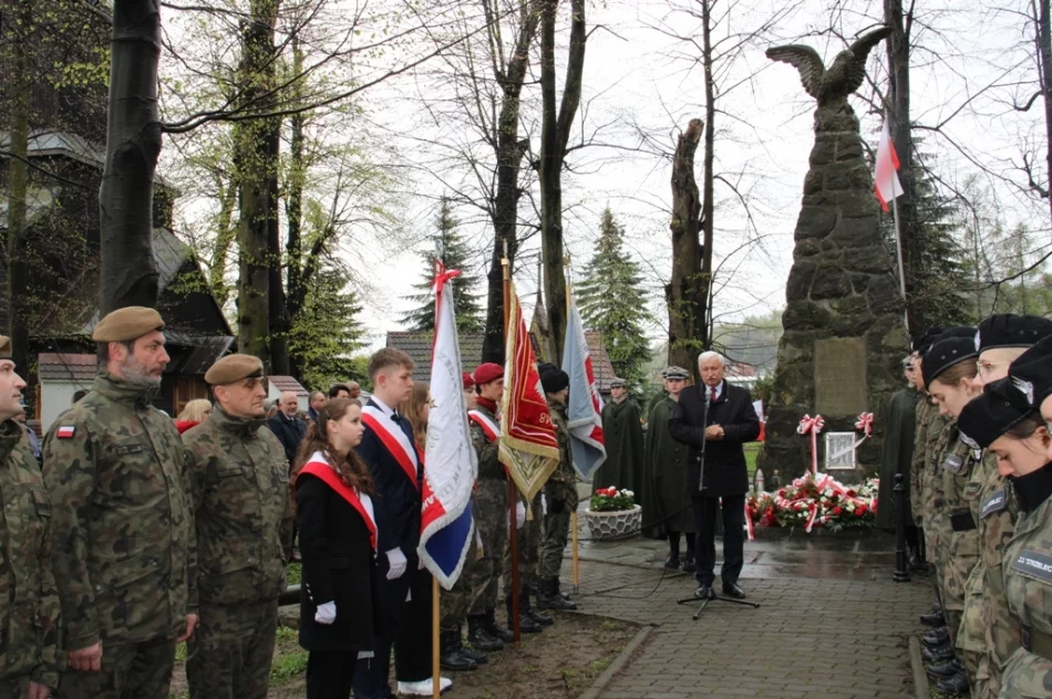,,Prawda – Pamięć – Szacunek” – uroczystość środowiskowa w Łososinie Górnej - zdjęcie 18