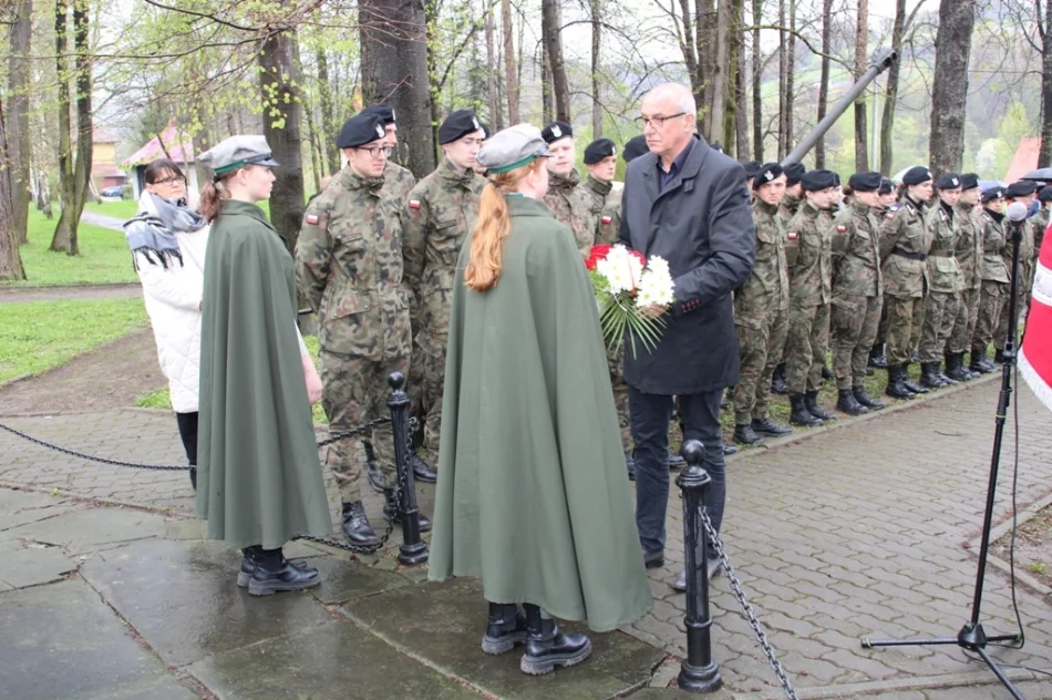 ,,Prawda – Pamięć – Szacunek” – uroczystość środowiskowa w Łososinie Górnej - zdjęcie 19