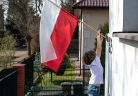 2 maja – Dzień Flagi RP. Na fladze można pisać lub rysować? - zdjęcie główne