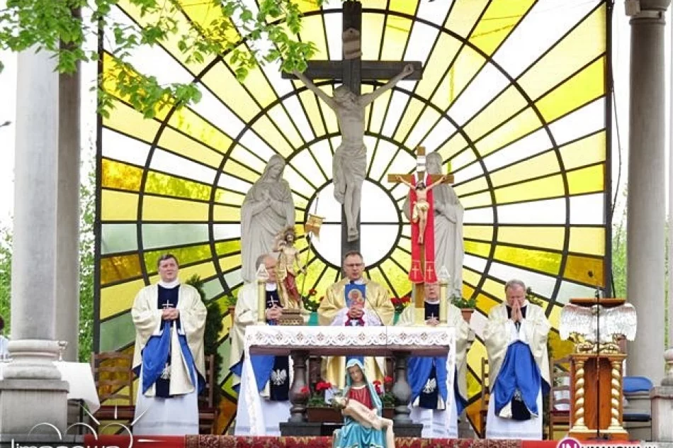 Limanowianie uczcili rocznicę uchwalenia Konstytucji 3 Maja - zdjęcie 2