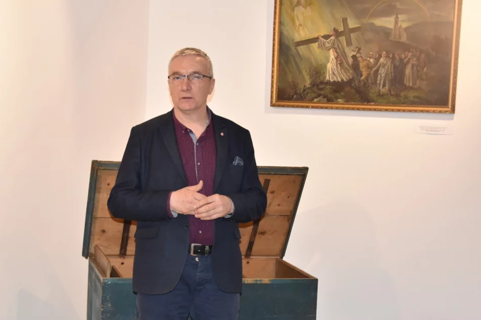 Trzecia wystawa poświęcona postaci Wincentemu Stanisławowi Gawronowi w Miejskiej Galerii Sztuki - zdjęcie 6