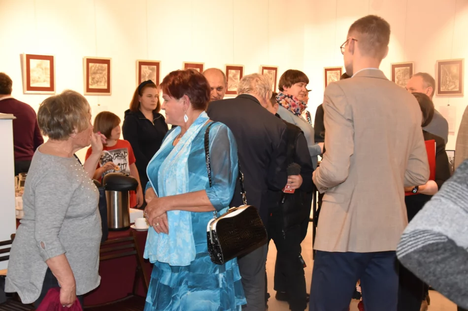 Trzecia wystawa poświęcona postaci Wincentemu Stanisławowi Gawronowi w Miejskiej Galerii Sztuki - zdjęcie 20