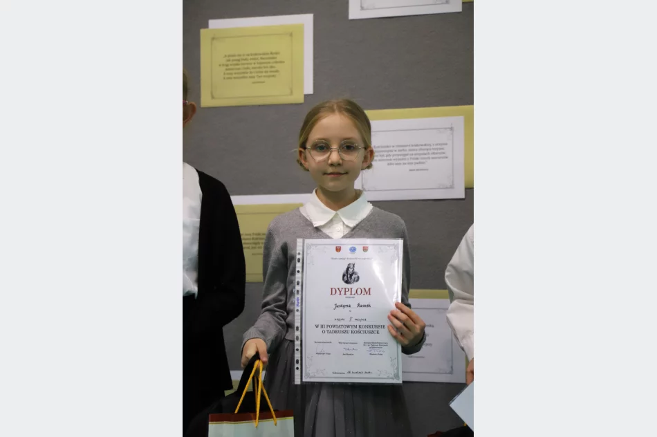 III Powiatowy Konkurs o Tadeuszu Kościuszce „Tadeusz Kościuszko widziany oczyma poetów” - zdjęcie 10