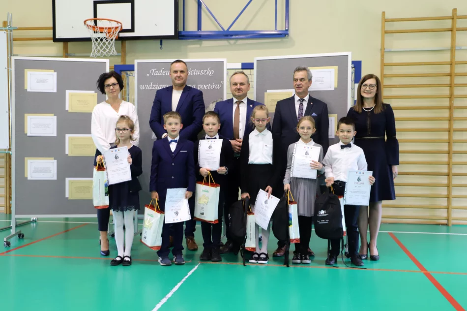 III Powiatowy Konkurs o Tadeuszu Kościuszce „Tadeusz Kościuszko widziany oczyma poetów” - zdjęcie 14