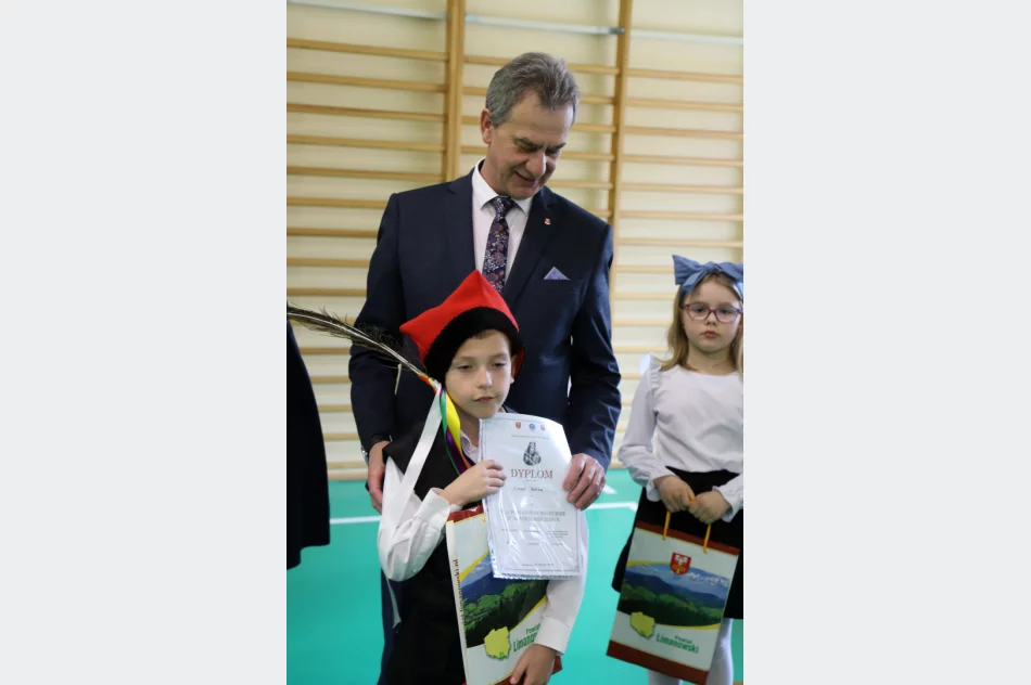 III Powiatowy Konkurs o Tadeuszu Kościuszce „Tadeusz Kościuszko widziany oczyma poetów” - zdjęcie 16