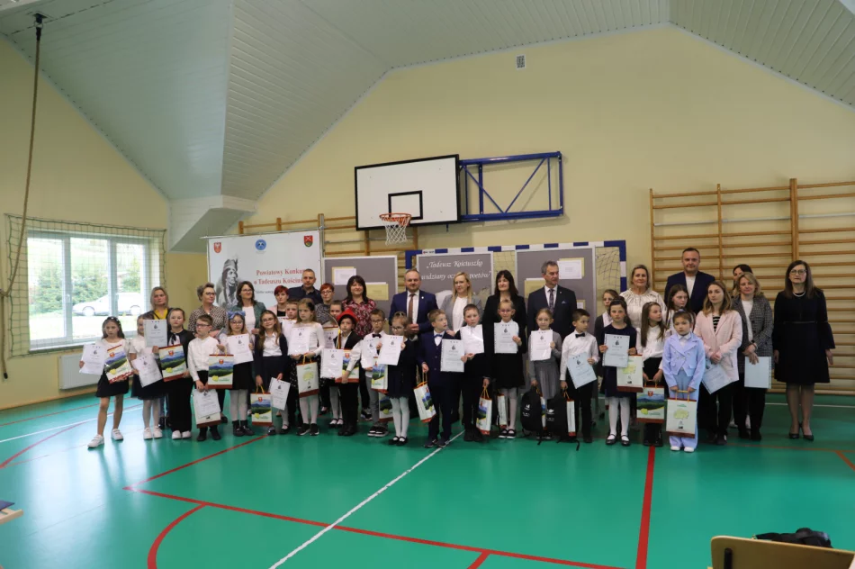 III Powiatowy Konkurs o Tadeuszu Kościuszce „Tadeusz Kościuszko widziany oczyma poetów” - zdjęcie 20