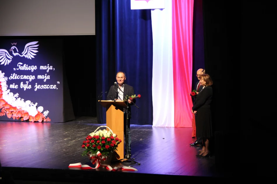 Uroczysta sesja z okazji rocznicy uchwalenia Konstytucji 3 Maja - zdjęcie 9