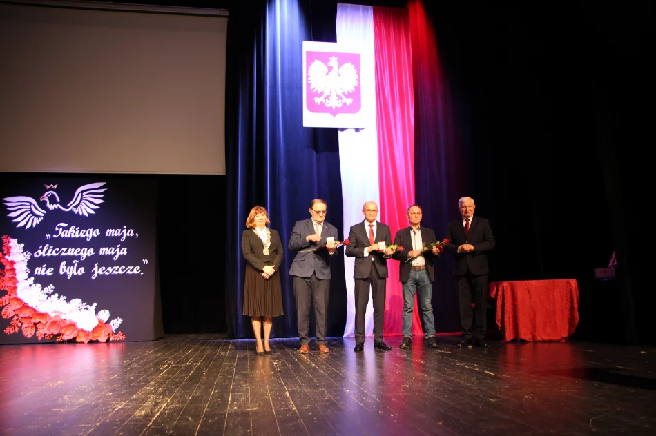 Uroczysta sesja z okazji rocznicy uchwalenia Konstytucji 3 Maja - zdjęcie 13