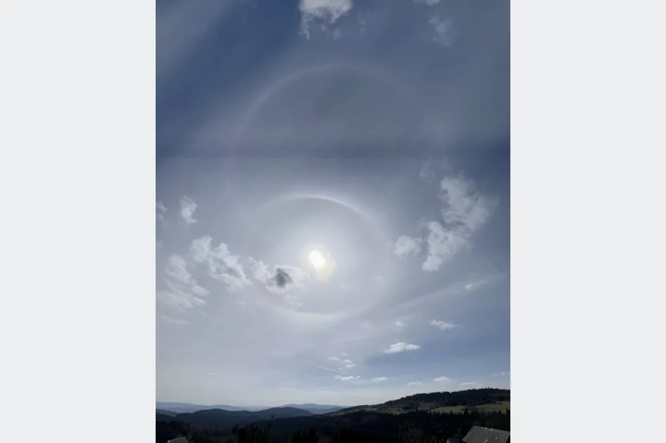 Dwa rzadkie zjawiska w tym samym czasie na niebie - zdjęcie 3