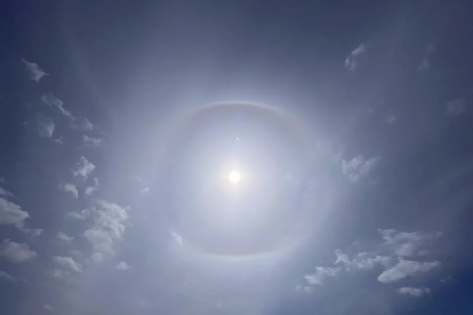 Dwa rzadkie zjawiska w tym samym czasie na niebie - zdjęcie 11