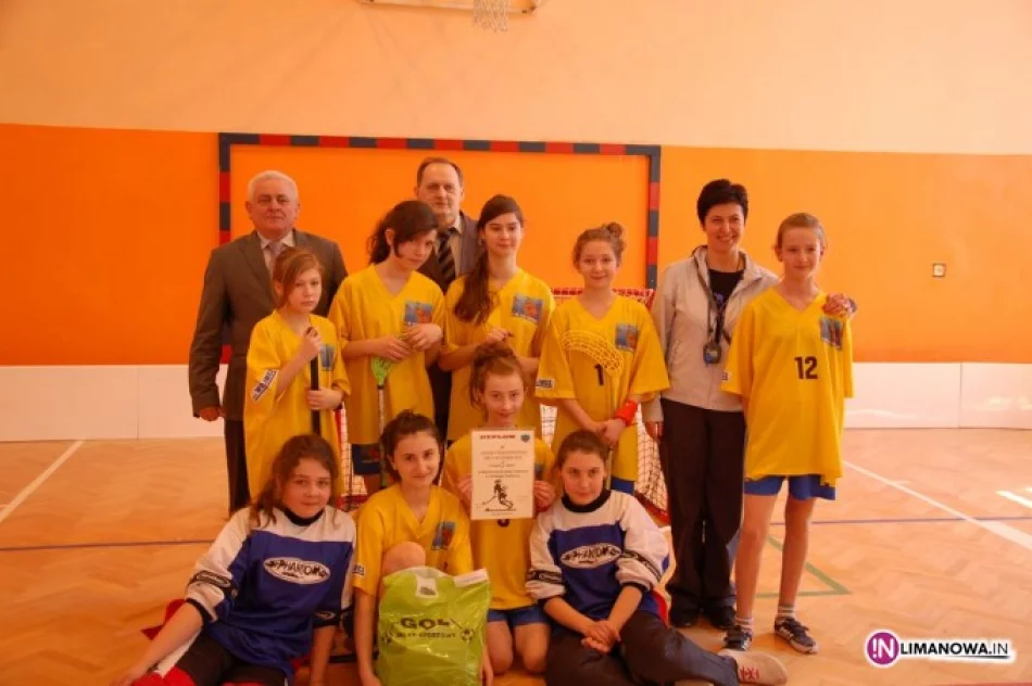 Mistrzostwa Gminy Limanowa w Unihokeju - zdjęcie 2