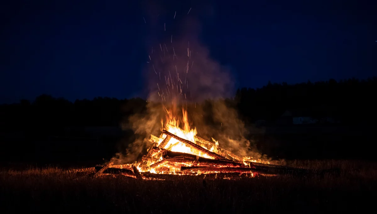 Etnolog: Noc Kupały symbolizuje zwycięstwo światła nad mrokiem