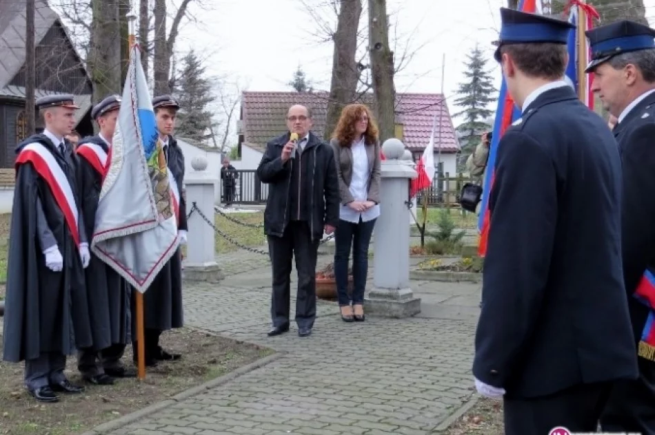 Miesiąc Pamięci Narodowej w Łososinie Górnej - zdjęcie 2