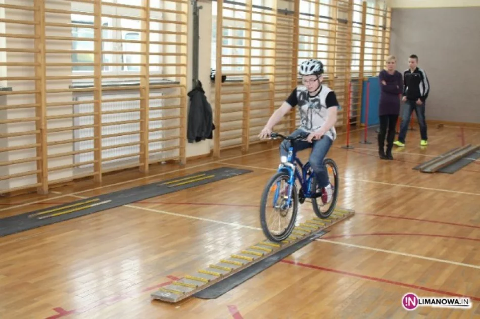 Turniej Wiedzy o Bezpieczeństwie w Ruchu Drogowym w Gminie Limanowa - zdjęcie 2