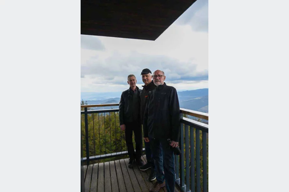 Blokada “politycznej” turystyki samochodowej - zdjęcie 3