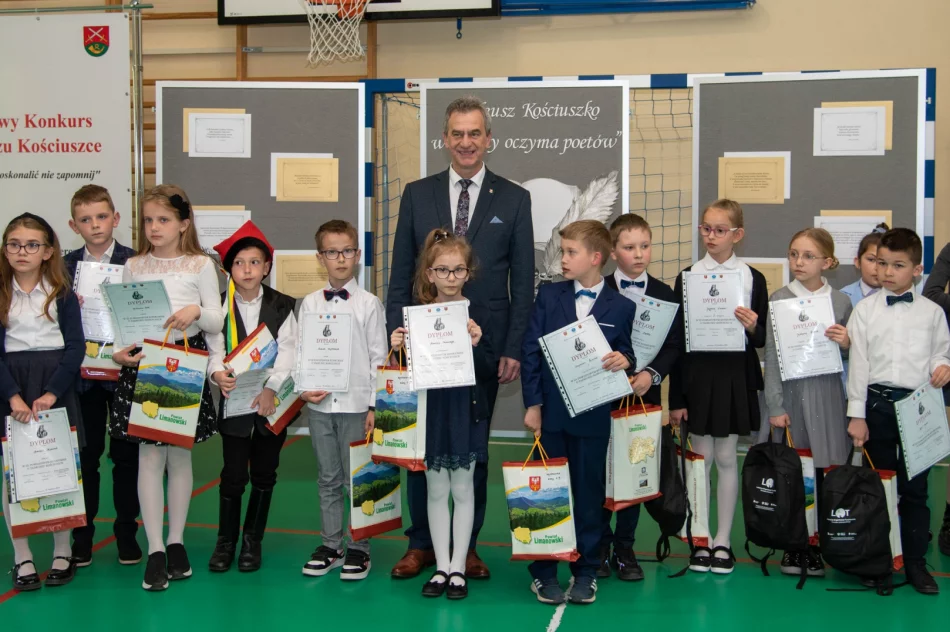 Podsumowano konkurs poświęcony wielkiemu patriocie - zdjęcie 14