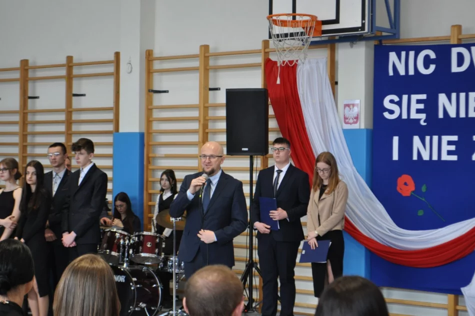 Koniec szkoły, teraz matura - zdjęcie 12