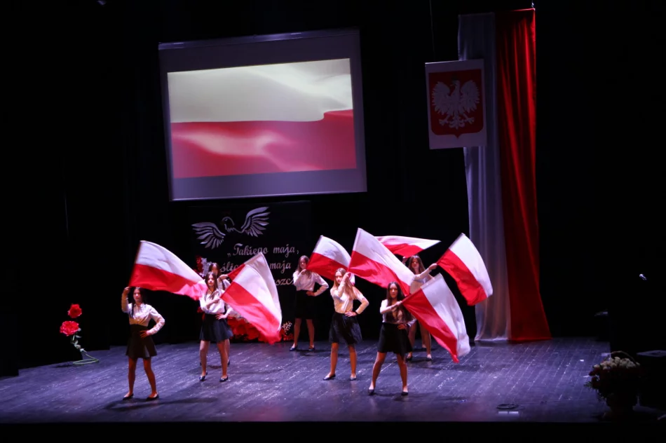 Uroczysta sesja Rady Miasta - zdjęcie 7