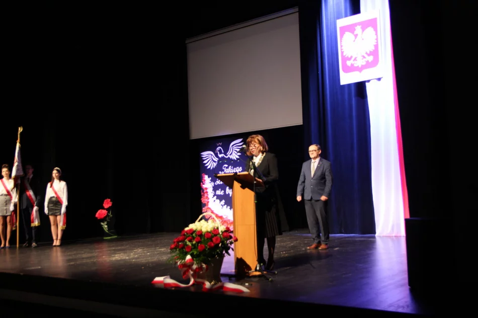 Uroczysta sesja Rady Miasta - zdjęcie 11