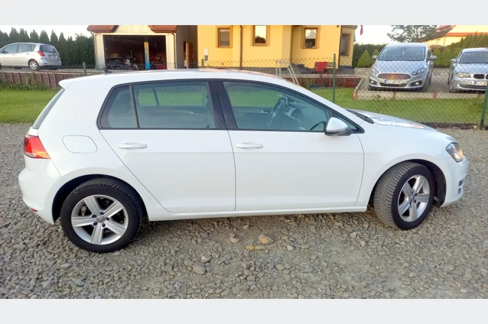 VOLKSWAGEN GOLF VII -1,6tdi bez korozji kompl. dok. serwis-zarejestrowany  fv-vat - zdjęcie 4