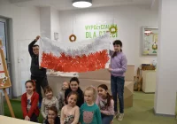 W Bibliotece odbyły się warsztaty pt.: „Nasza biało – czerwona” - zdjęcie główne