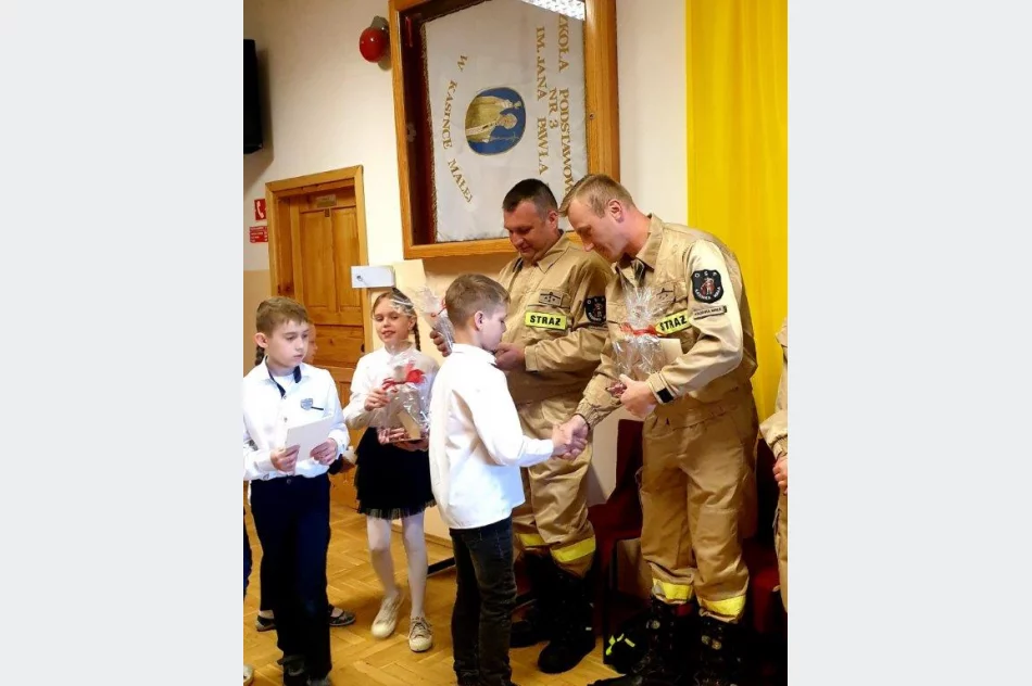 Dzień Strażaka w szkole - zdjęcie 4