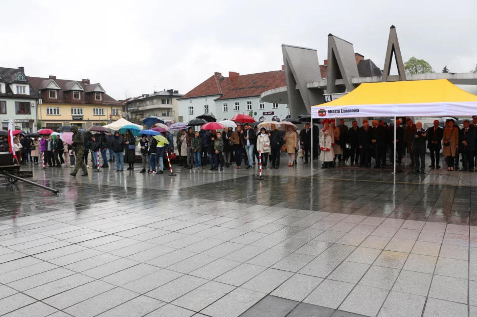 Obchody Święta Konstytucji 3 Maja na limanowskim rynku - zdjęcie 20