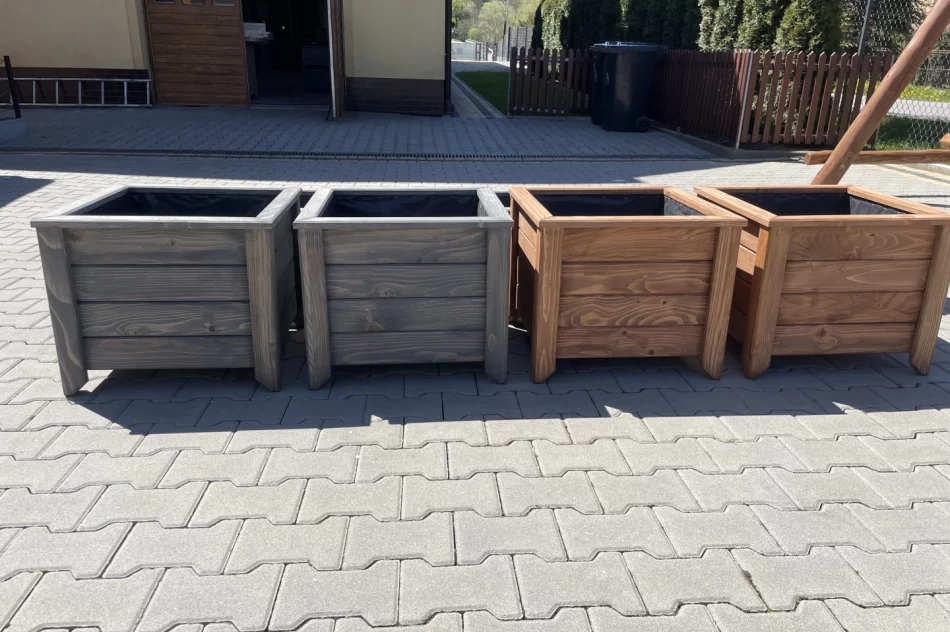 Donice doniczki drewniane ogrodowe - zdjęcie 1