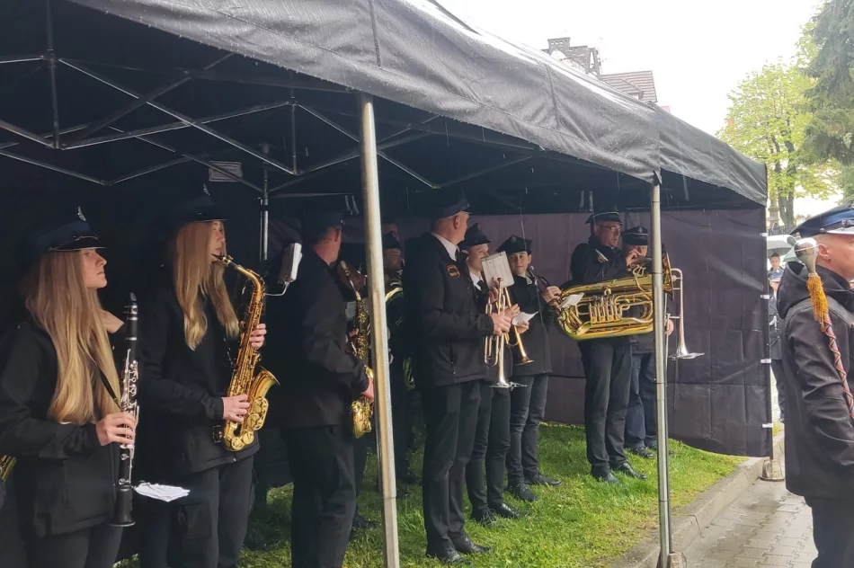 Uroczyście obchodzili dwa ważne święta - zdjęcie 2