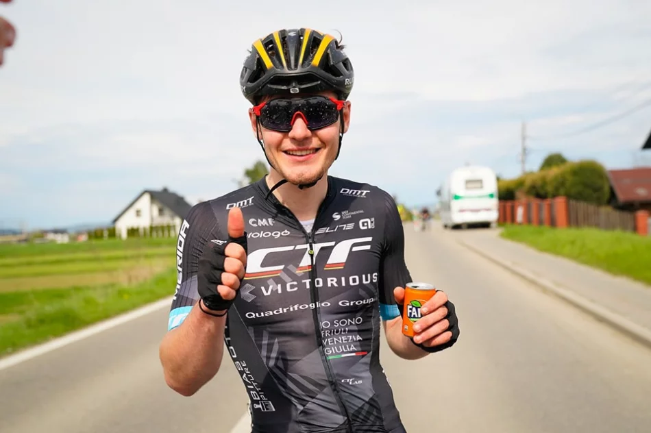 Na drogach regionu rywalizowali kolarze - zdjęcie 10