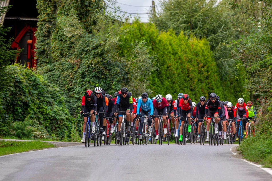 Kolejny wyścig kolarski w powiecie - utrudnienia drogowe - zdjęcie 11