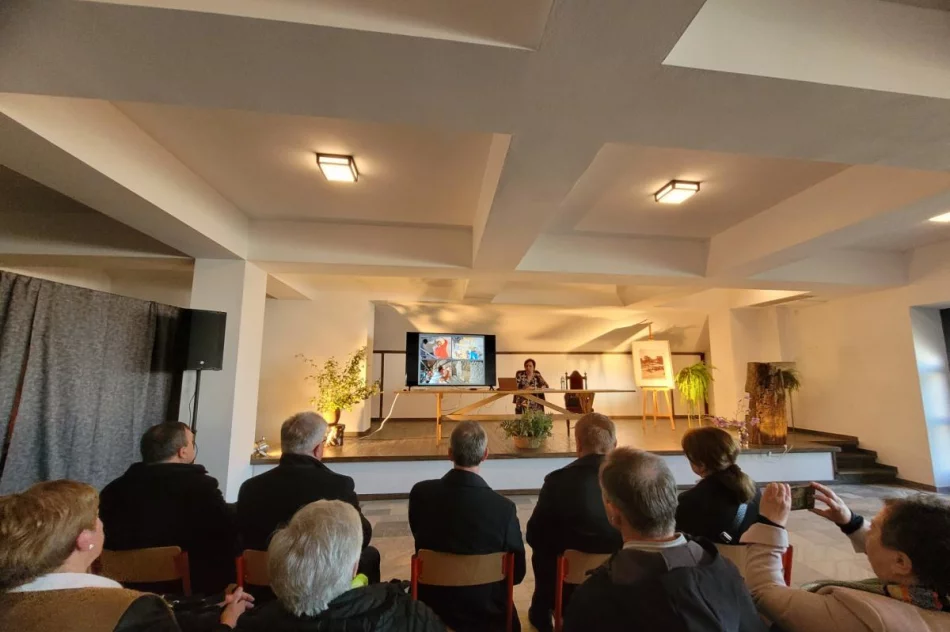 Odkrywali historię wyjątkowej świątyni - zdjęcie 3