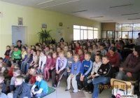 Teatrzyk w ZSS Nr 4 - zdjęcie główne