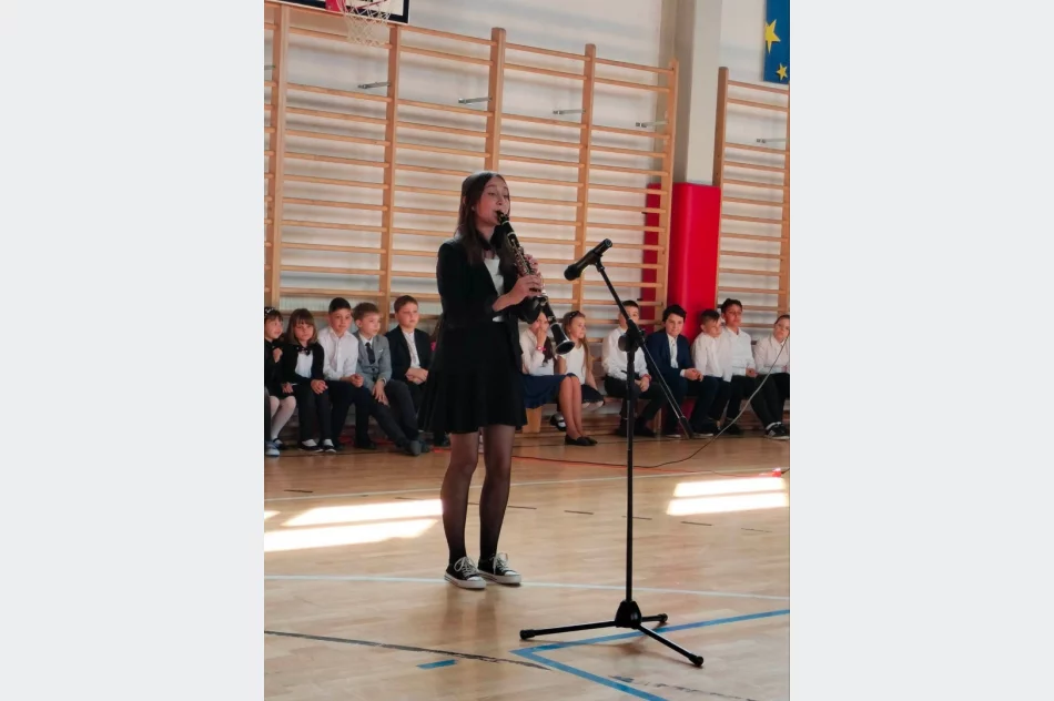 "Koncert Wiosenny" w wykonaniu uczniów Szkoły Muzycznej I stopnia w Żegocinie - filia Pasierbiec - zdjęcie 13